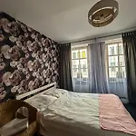 Hostal Sunny 49