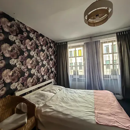 Hostel Sunny 49