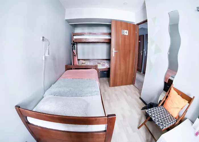 Auberge de jeunesse Sunny 49 *